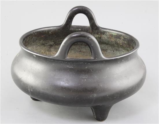 A large Chinese bronze ding censer, Xuande mark, probably 19th century, diameter 28cm, height 18.5cm